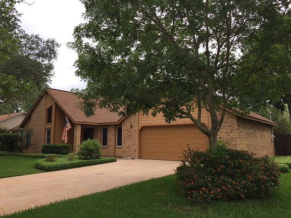 2nd image of 109 Frostwood Dr