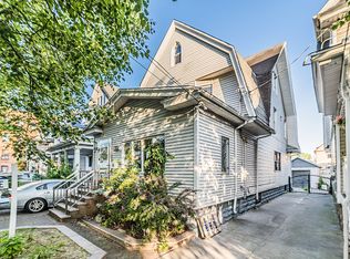 9432 85th Rd, Woodhaven, NY 11421