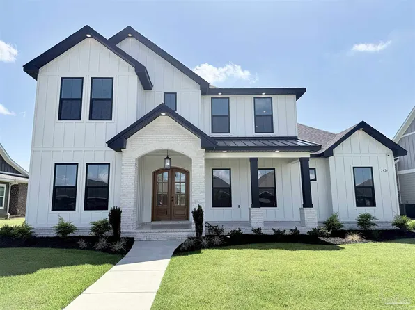 2426 Meeting St, Cantonment, FL 32533