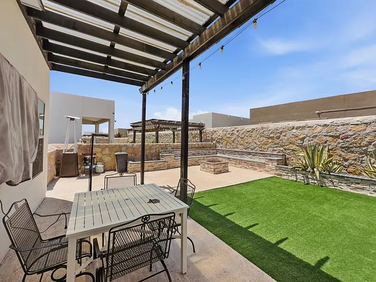 13655 Stonor Ct — Photo 4