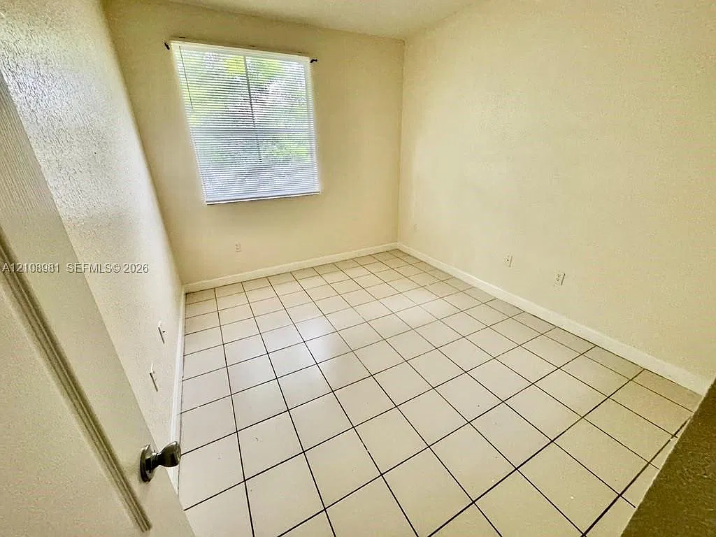 Shoma Condo At Keys Cove — Photo 3