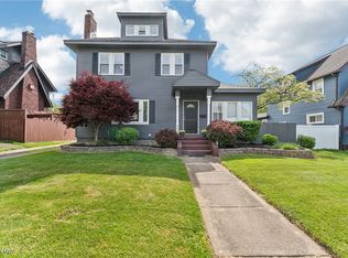 497 Sunset View Dr, Akron, OH 44320