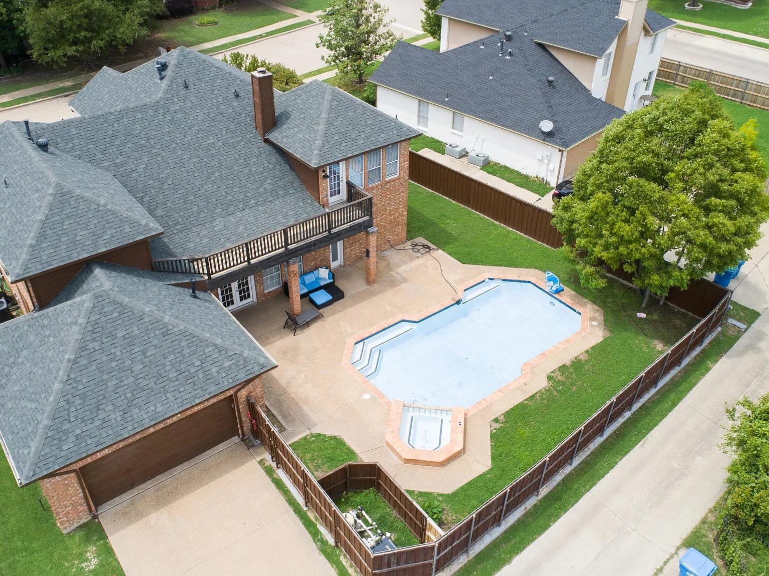 4618 Lakepointe Ave — Photo 4
