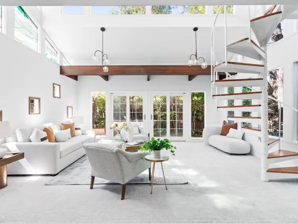 795 Stone Ln, Palo Alto, CA 94303