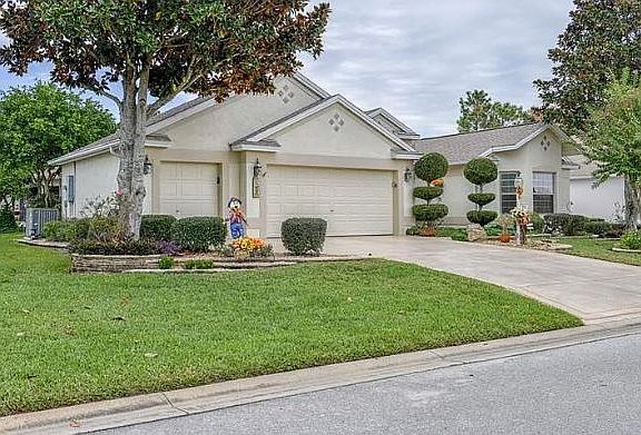 4th image of 126 Palermo Pl