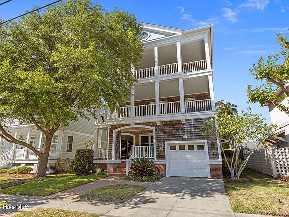 2nd image of 2106 Evans Street