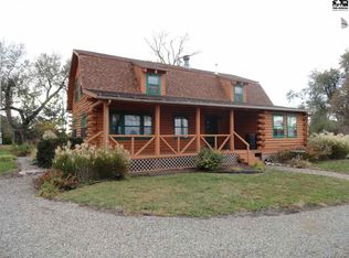 1732 Overland Rd, McPherson, KS 67460