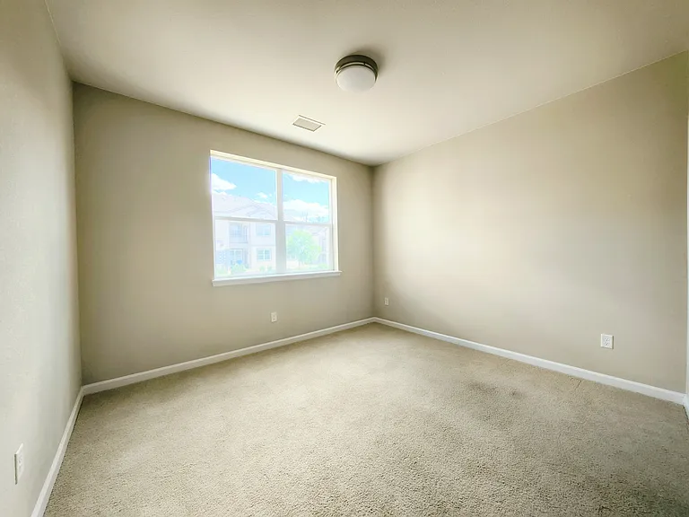 4644 Copeland Loop #202 — Photo 7