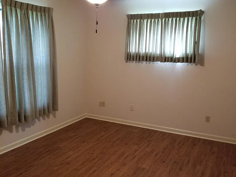 207 Ludovic Ln — Photo 13