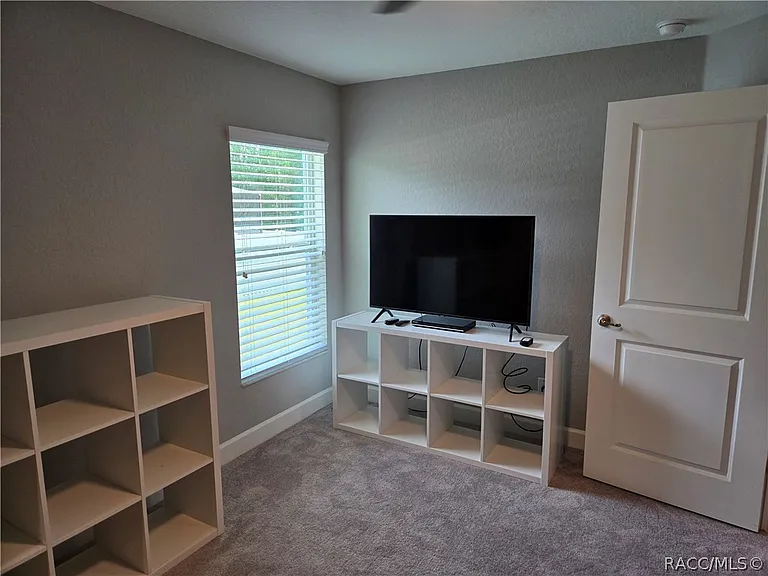 13 Whitewood Ct — Photo 11