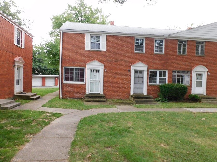 1st image of 461 Kenwood Dr APT O