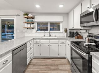 42637 Calandri Ln, Lancaster, CA 93536