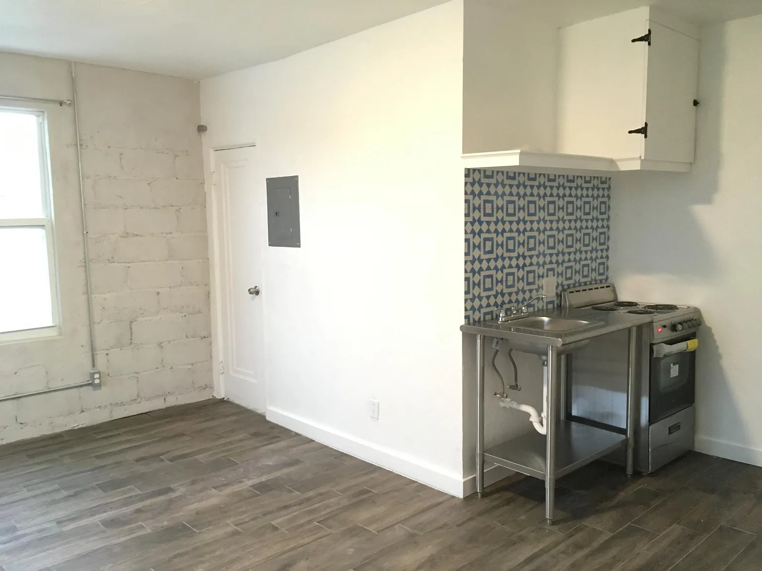 Studio, 400 sqft, $1,400 — Photo 4