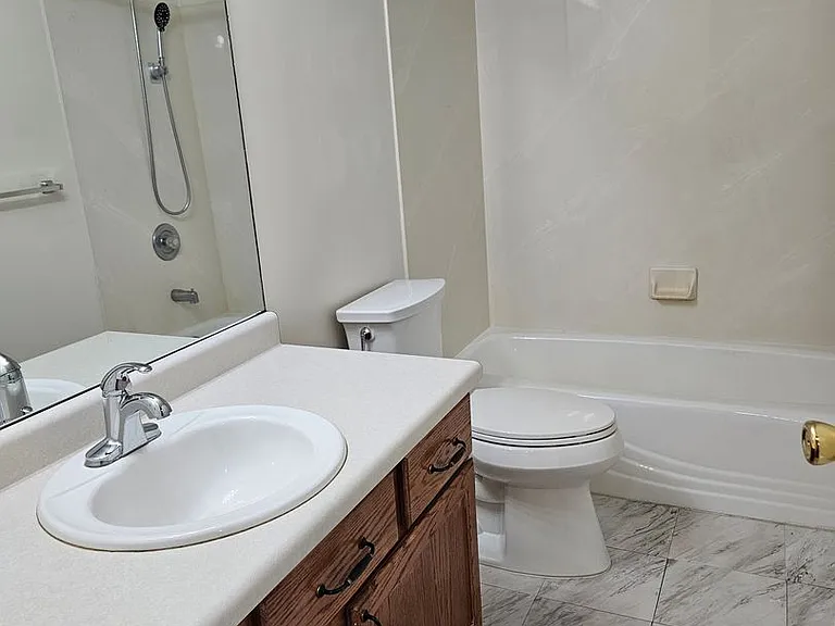 4698 Colander Dr — Photo 12