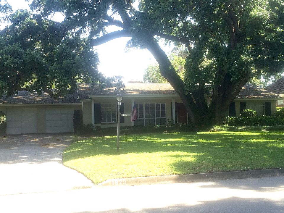 1st image of 1829 Monterey Ave