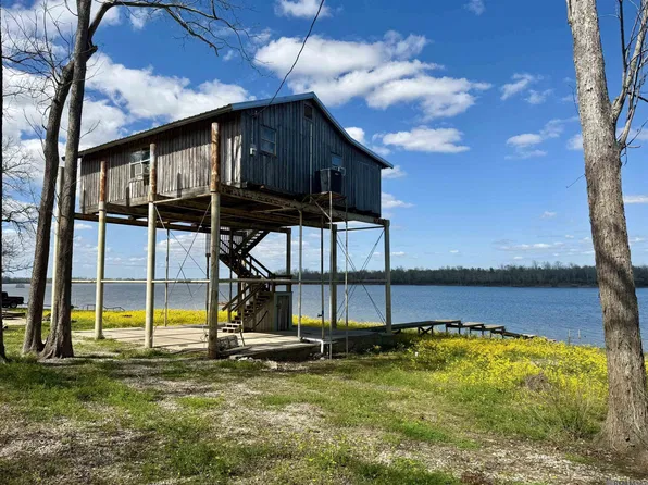 13 Allen Monk Rd, Batchelor, LA 70715