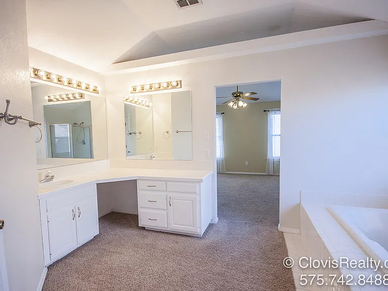 1543 Bosc Ct — Photo 12