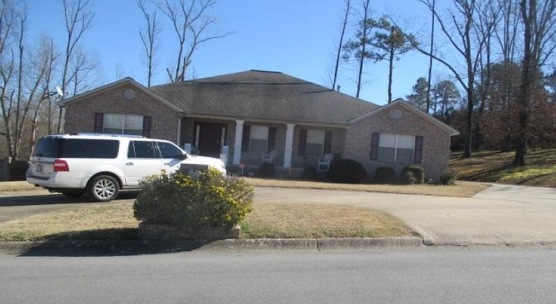 1st image of 5615 Tall Pine Blvd