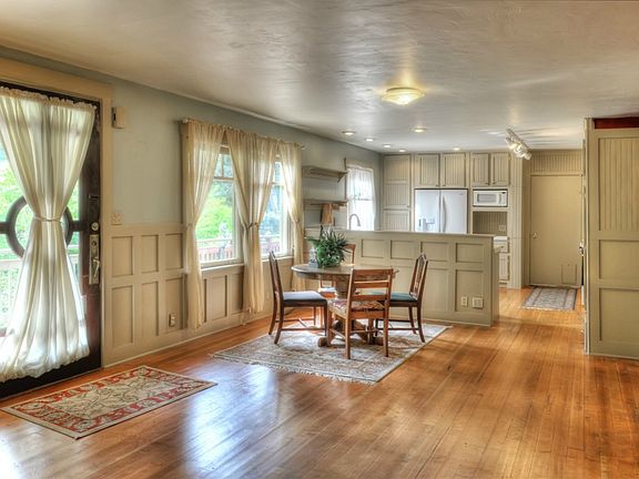 2nd image of 6024 Whale Dancer Ct NE