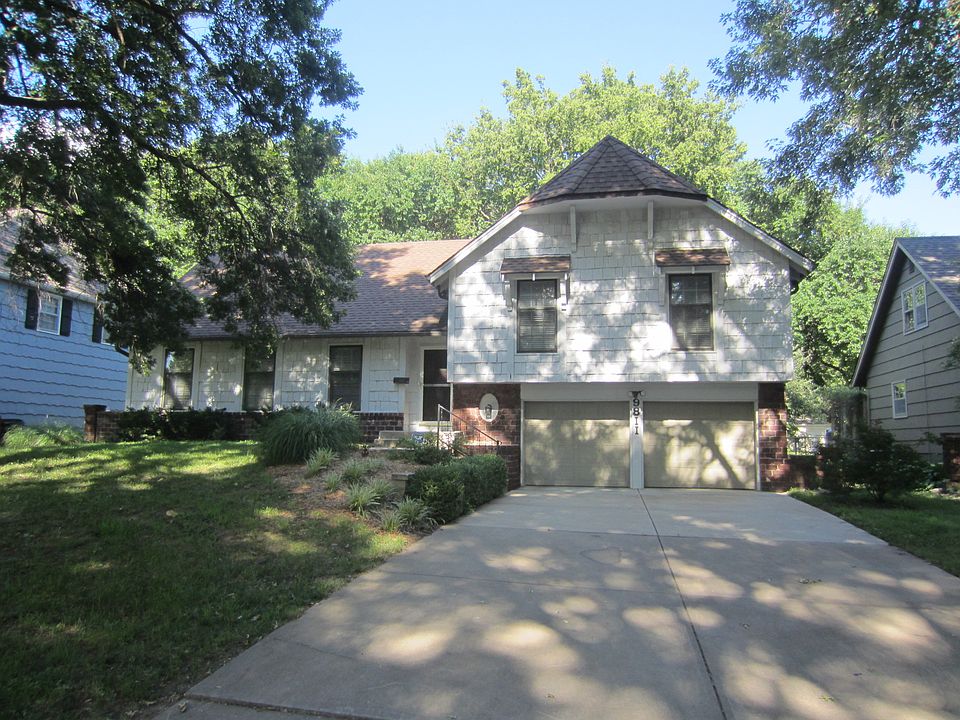 1st image of 9811 Carter Dr