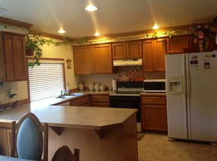 1024 SW 354th St, Federal Way, WA 98023