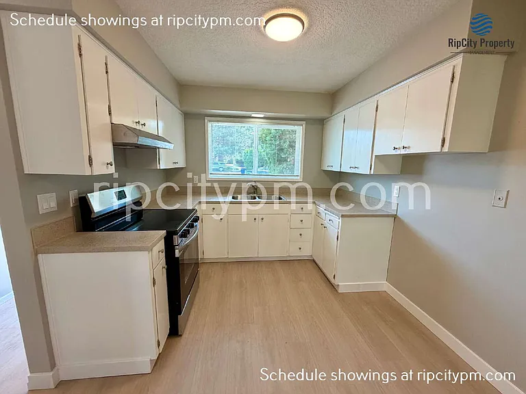 21723 SE Alder Dr #1 — Photo 10