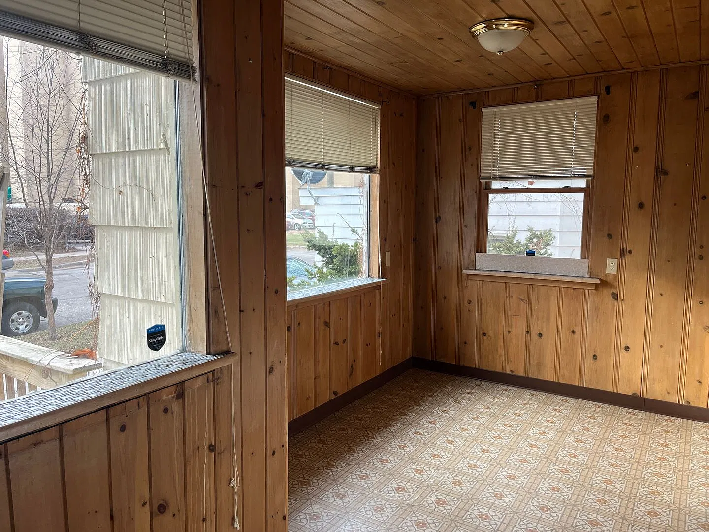 rm328 — Photo 4
