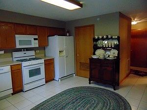 3rd image of 7783 Bristol Park Dr