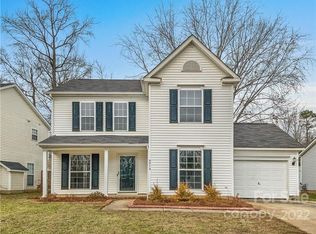 9019 Treyburn Dr, Charlotte, NC 28216