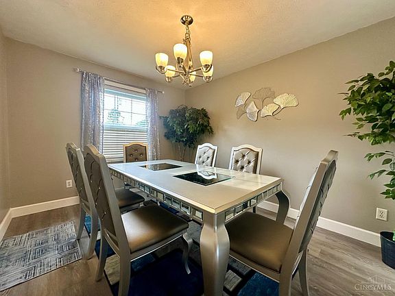 4th image of 12025 Elkridge Dr