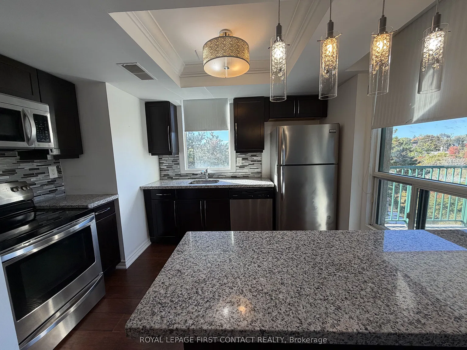 2 bed, $2,400 — Photo 3
