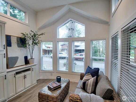 3rd image of 1546 Reservation Road SE #232