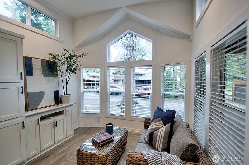 4th image of 1546 Reservation Road SE #232