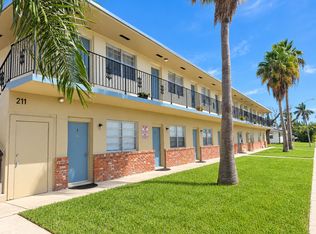 211 SE Park St Unit 9, Dania, FL 33004