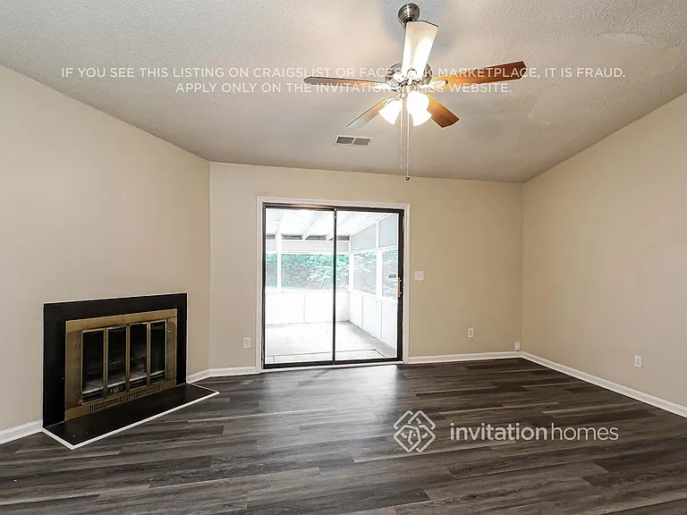 5937 Loch Arbor Ln — Photo 4