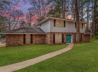304 Short Leaf Dr, Haughton, LA 71037