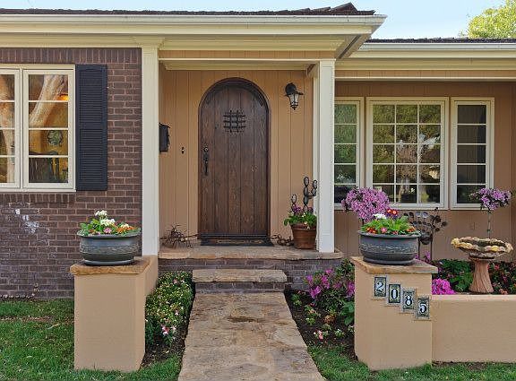 3rd image of 2085 San Marino Ave
