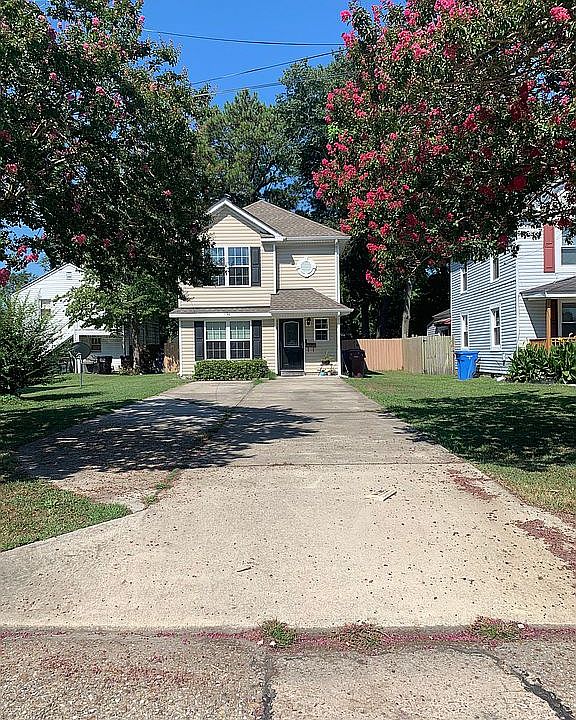 1st image of 1146 Hoover Ave