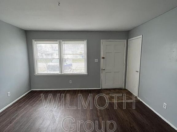 5th image of 3131 N Bancroft St