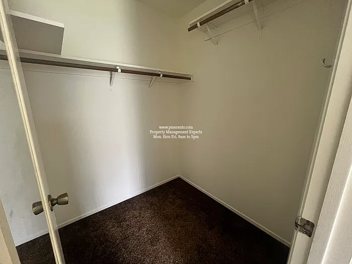 6019 Carolina Cir — Photo 18