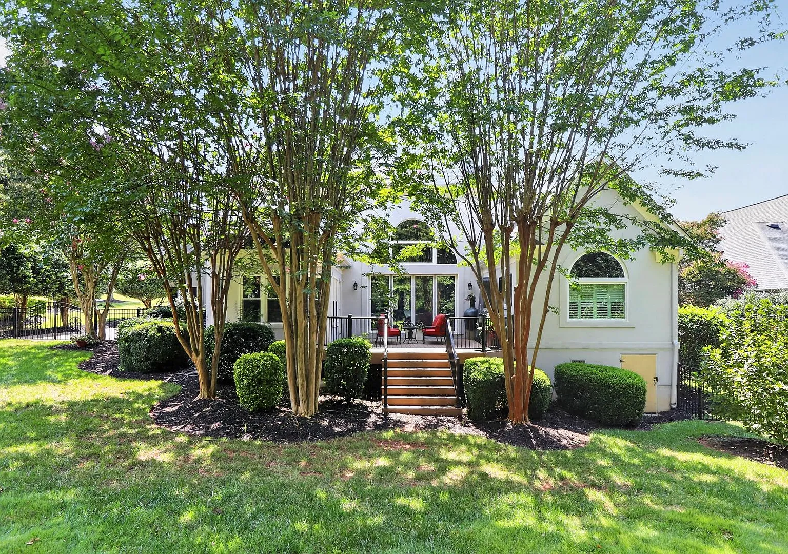 18928 Peninsula Point Dr Cornelius Professionally Managed by Select Real Estate Group — Photo 3