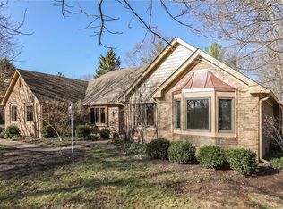 6332 Deerwood Ct, Greenwood, IN