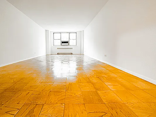 Rented by Metropolitan Property Group | media 9