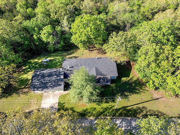 3rd image of 3871 Casey Road