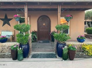 5595 Upper Valley Rd, El Paso, TX 79932