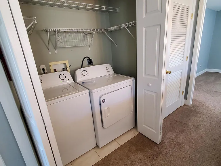 5660 Samter Ct — Photo 10