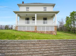 35 Red Hill Rd, Newport, PA 17074