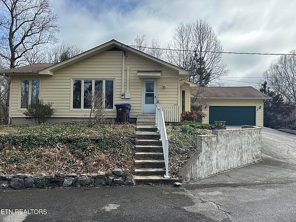 2nd image of 102 Osage Rd