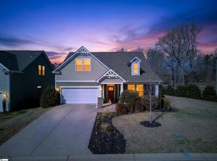 402 Vestry Pl, Moore, SC 29369