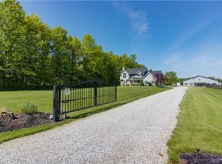2160 Sunnyside Rd, Vermilion, OH 44089